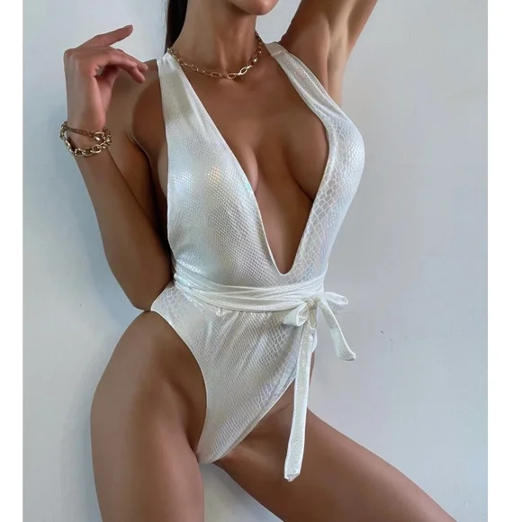 Plus Metallic Criss Cross One Piece Swim Monokini - Picture 3 of 7